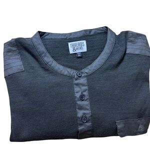 🖤 Threads & Heirs Gray Button-Up Henley Sweater XXL ✨ Stylish Front Pocket